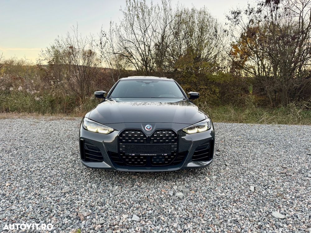 BMW M4 M440i Gran Coupe - 13