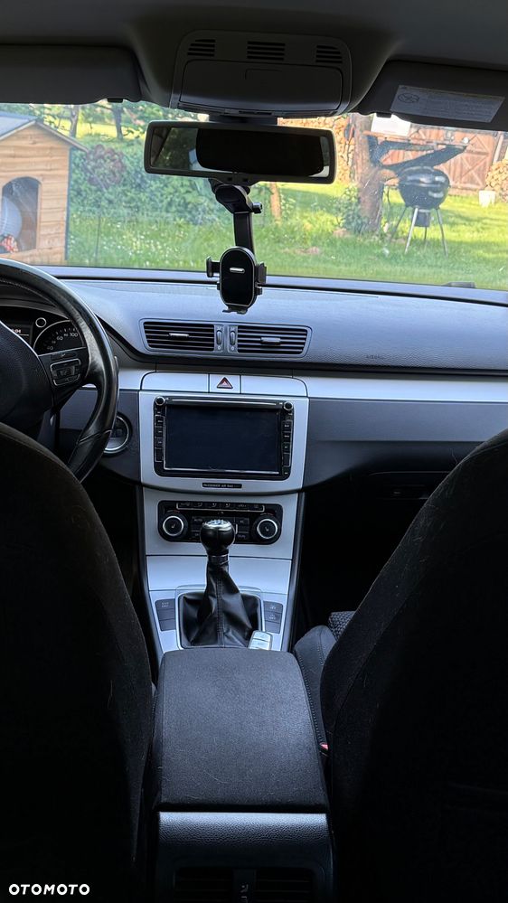 Volkswagen Passat 2.0 TDI DPF Comfortline - 6