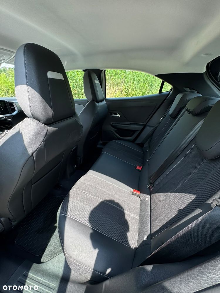 Opel Mokka 1.2 T Elegance S&S - 29