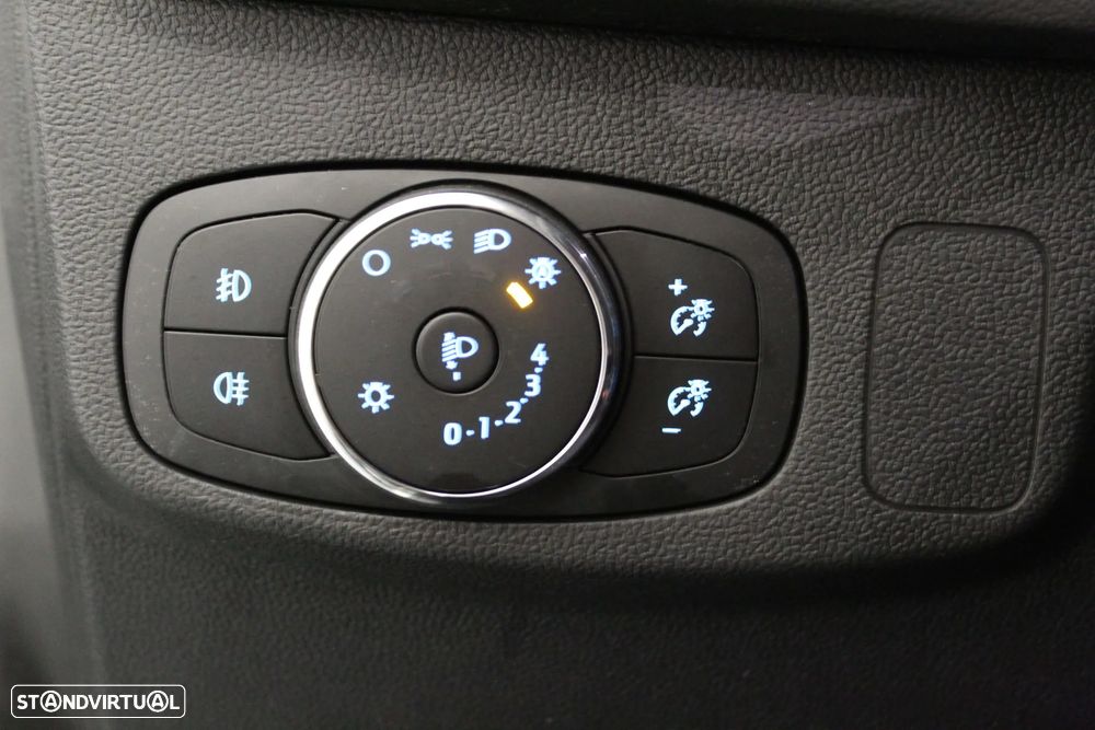 Ford Focus 1.0 EcoBoost MHEV ST-Line - 17