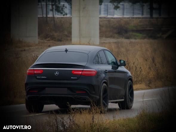 Mercedes-Benz GLE - 12