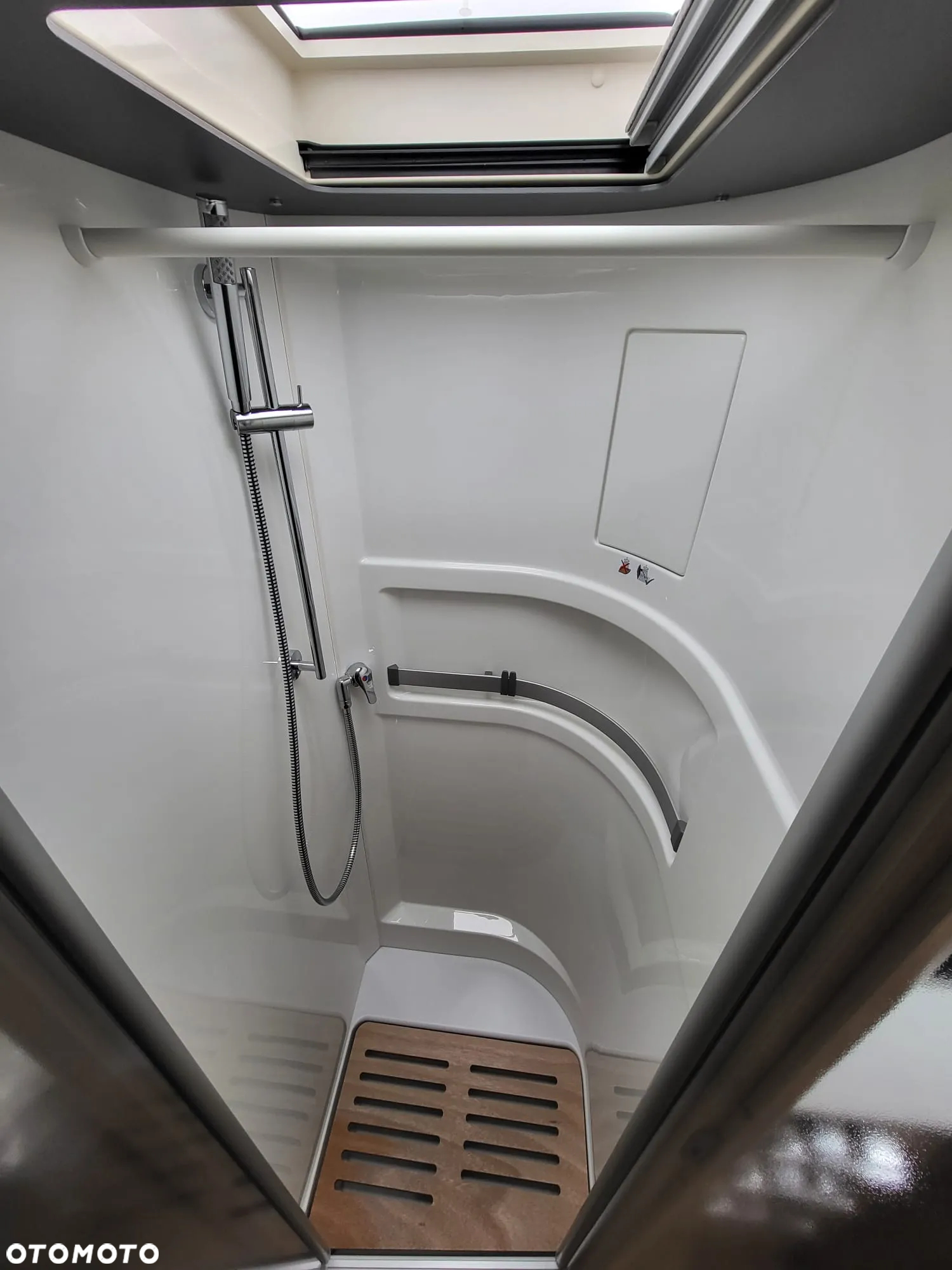 Hymer-Eriba BMC-T 680, U CIEBIE ZA DWA TYGODNIE - 13