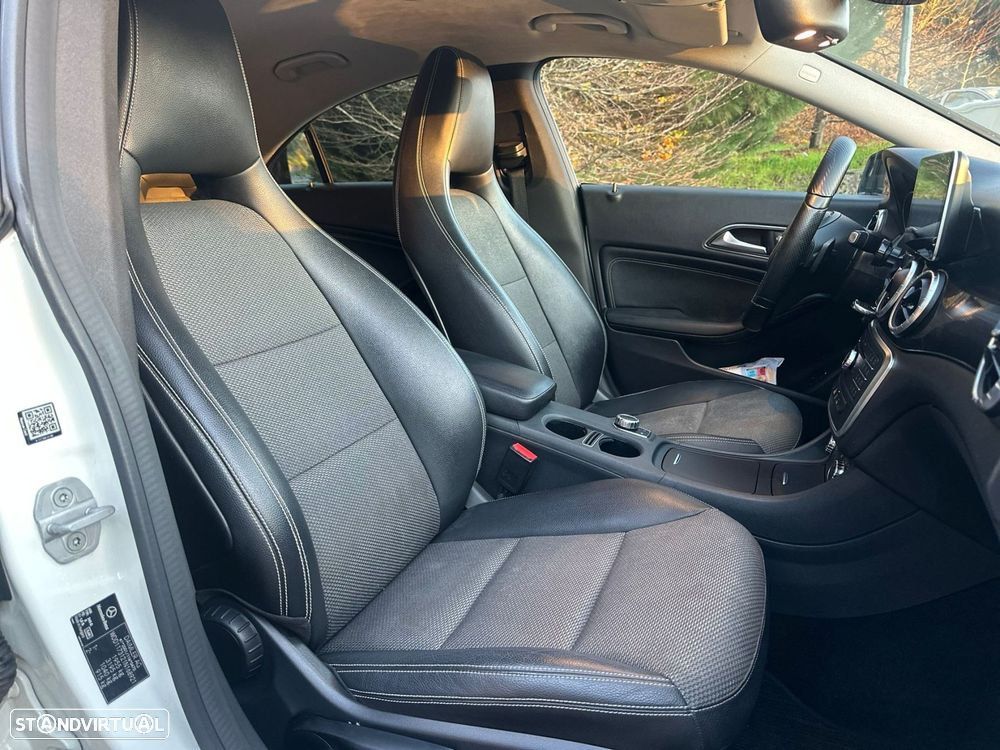 Mercedes-Benz CLA 180 CDI AMG Line Aut. - 54