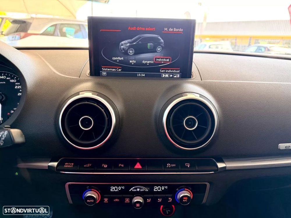 Audi A3 Sportback e-tron 1.4 TFSI Sport S tronic - 25