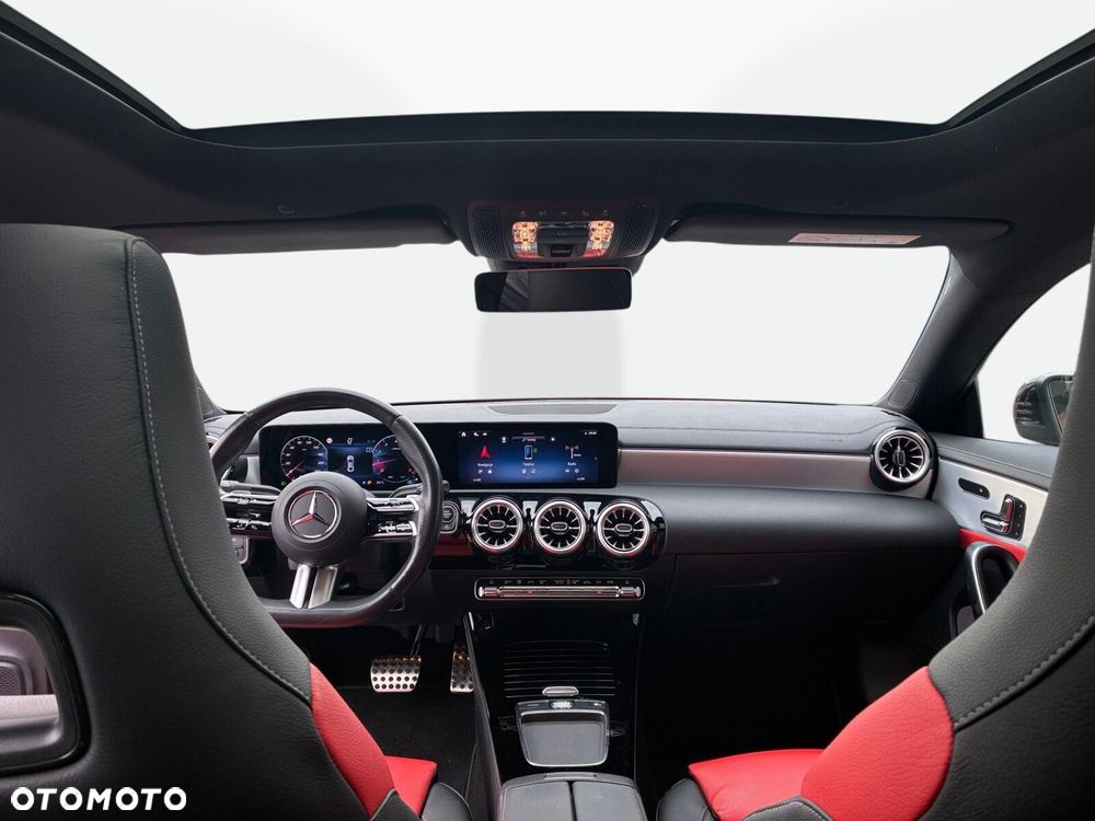 Mercedes-Benz CLA - 14