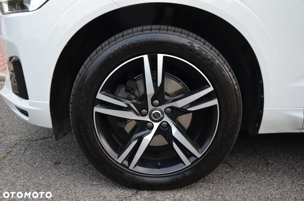 Volvo XC 60 D4 R-Design - 13