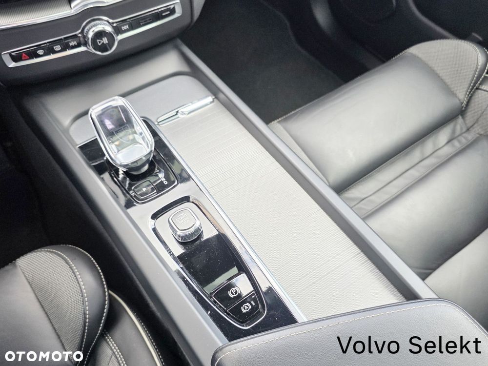 Volvo XC 60 - 34