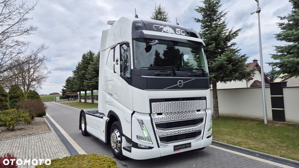 Volvo ///FH///500///2022///1 TURBINA ///JEDYNE 183 TYŚ KM/// GLOBETROTTER///XXL/// KLIMATYZACJA POSTOJOWA/// ZABUDOWY MIĘDZYOSIOWE/// ALUMINIOWE FELGI///FULL LED/// VIRTUAL COCPIT///PEDANTYCZNY  STAN///JAK NOWY - 2