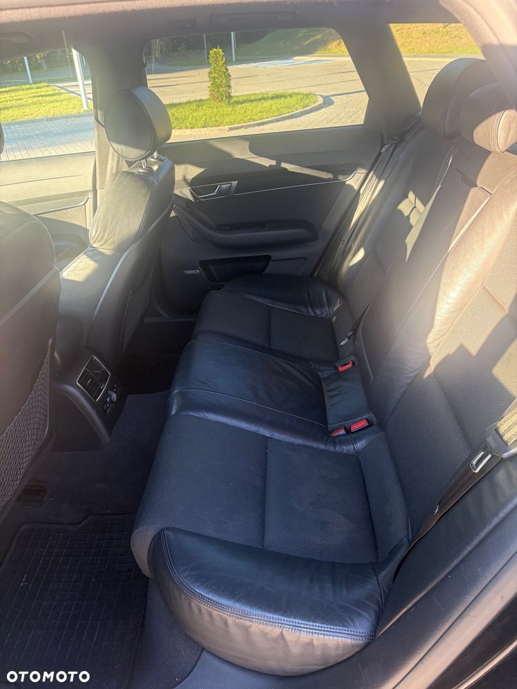 Audi A6 Avant - 13
