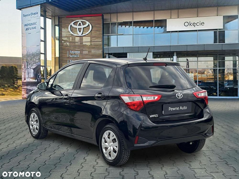 Toyota Yaris - 4