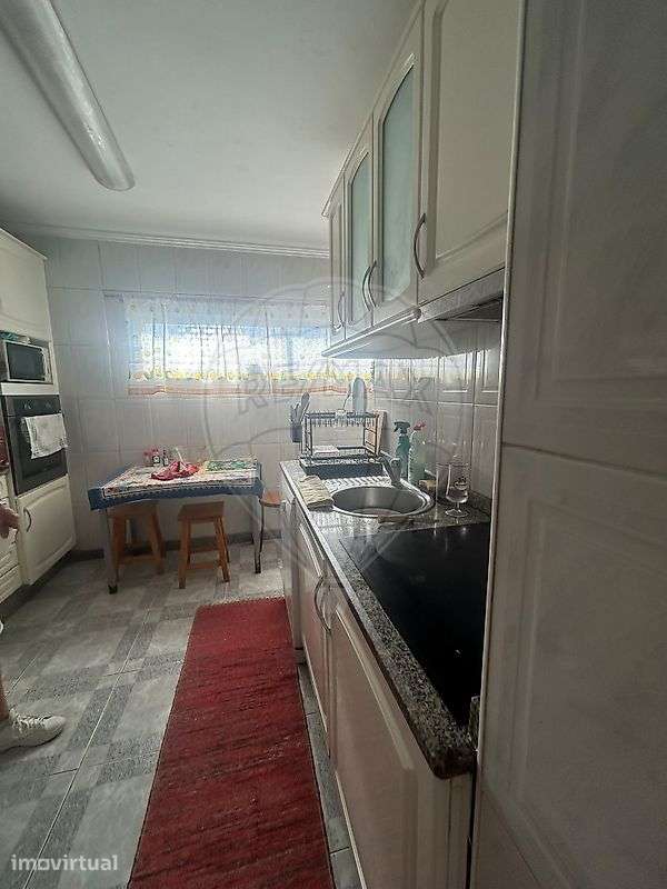 Apartamento T4 para venda - Grande imagem: 2/17