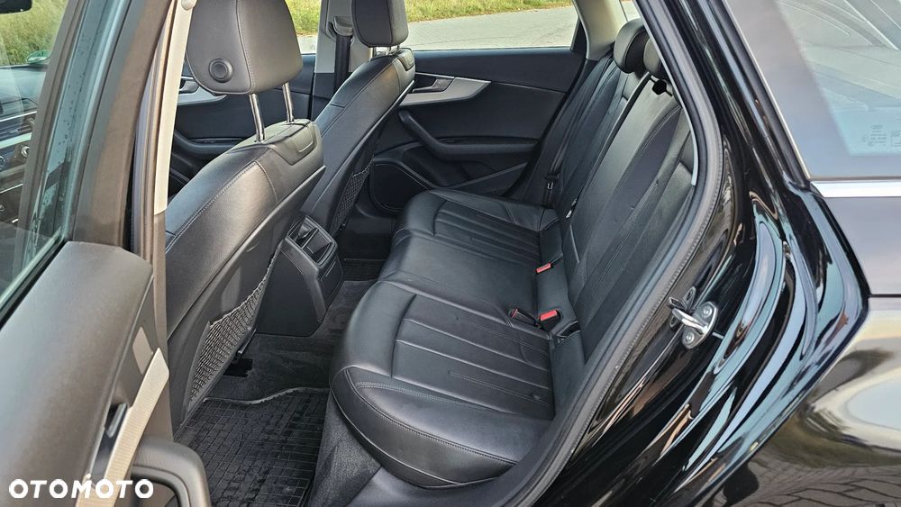 Audi A4 Avant 2.0 TDI ultra S tronic - 40