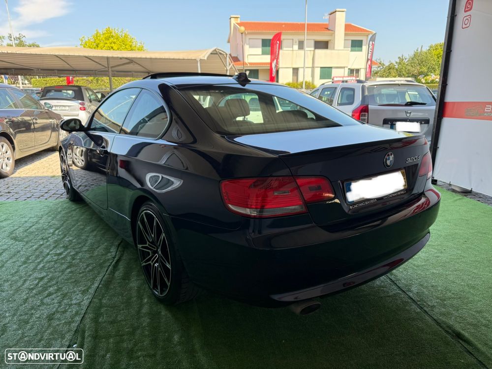 BMW 320 d Coupe Auto - 7