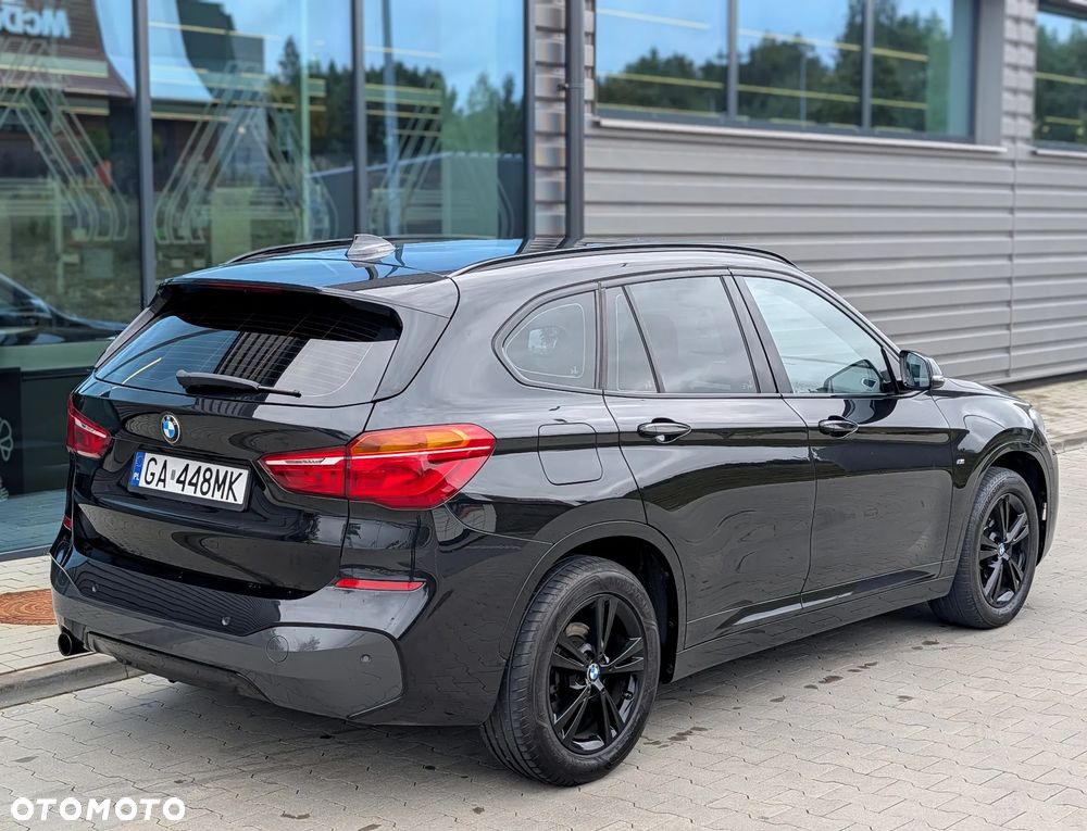 BMW X1 sDrive18i M Sport - 4