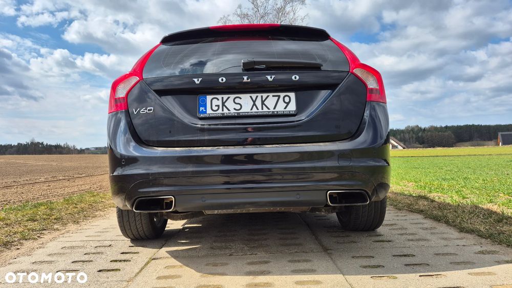 Volvo V60 D4 Drive-E Ocean Race - 20