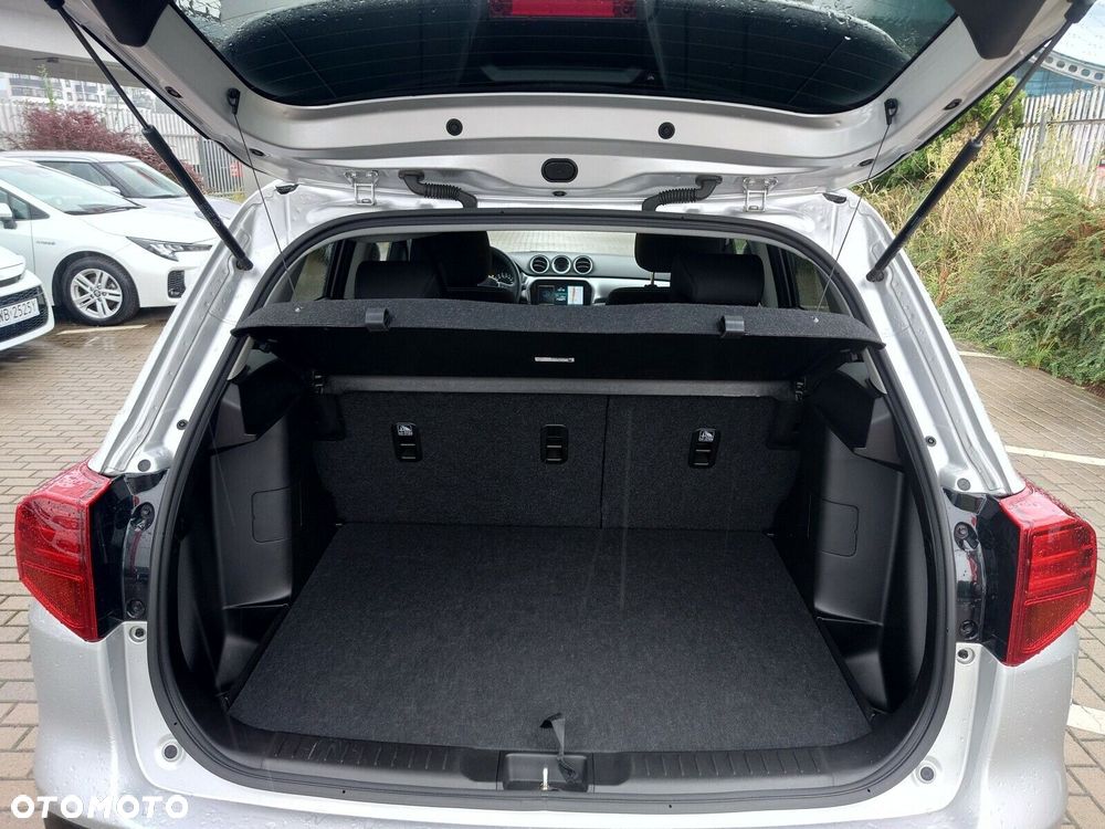 Suzuki Vitara 1.4 Boosterjet mHEV Premium Plus 2WD - 23