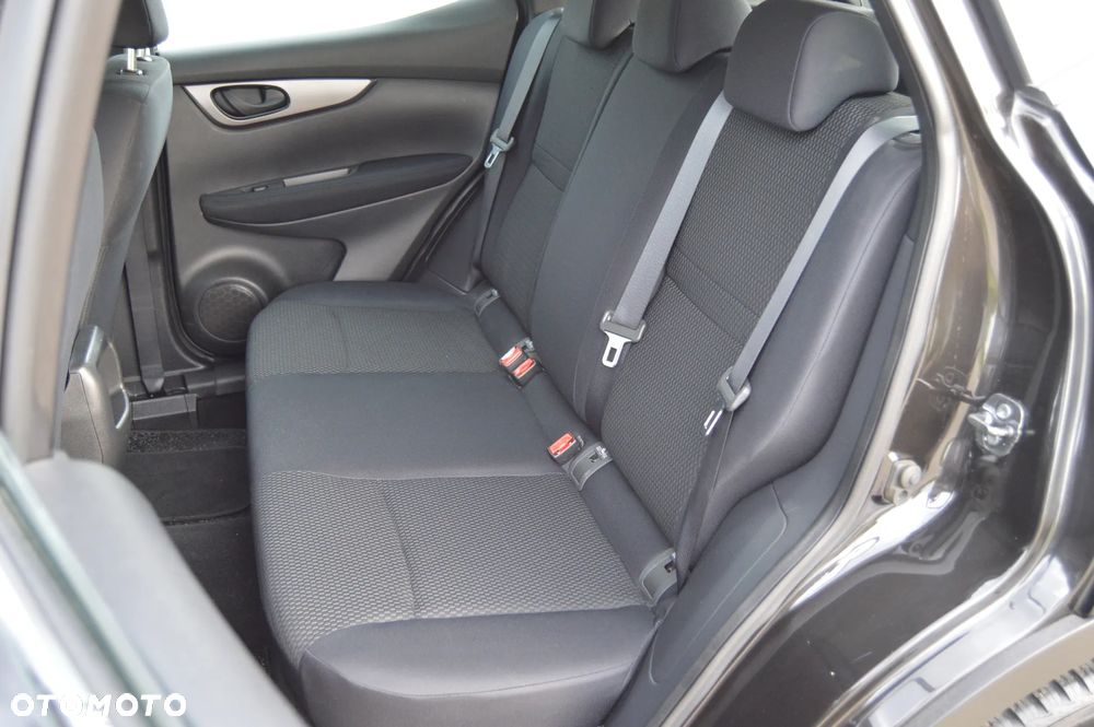 Nissan Qashqai 1.2 DIG-T Acenta EU6 - 35