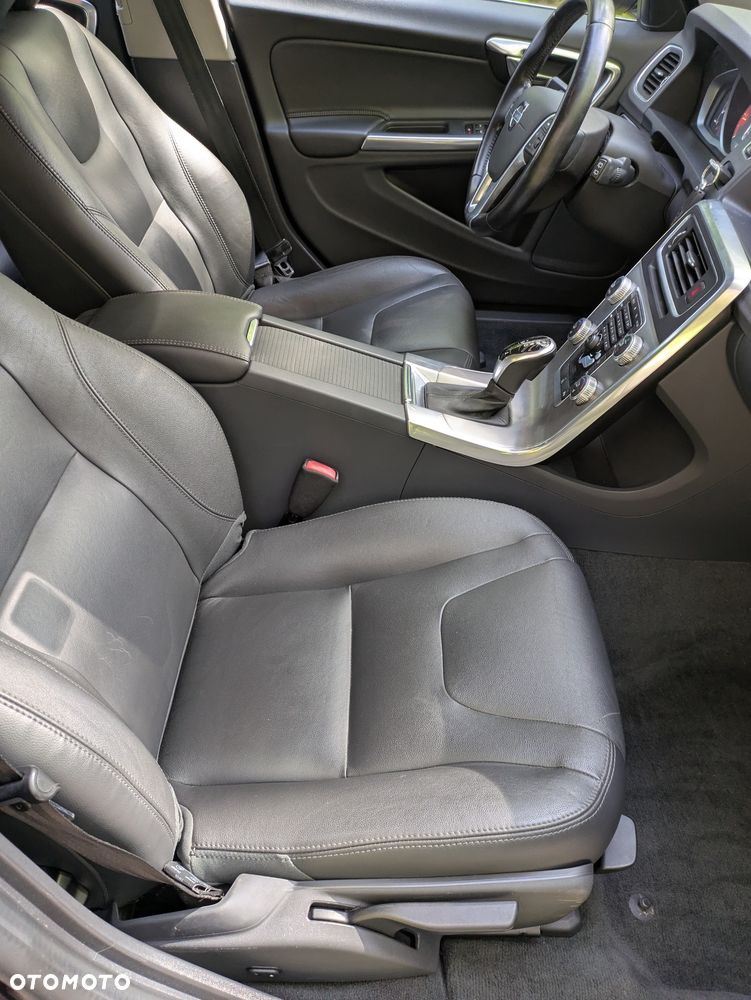 Volvo V60 D4 Drive-E Summum - 21