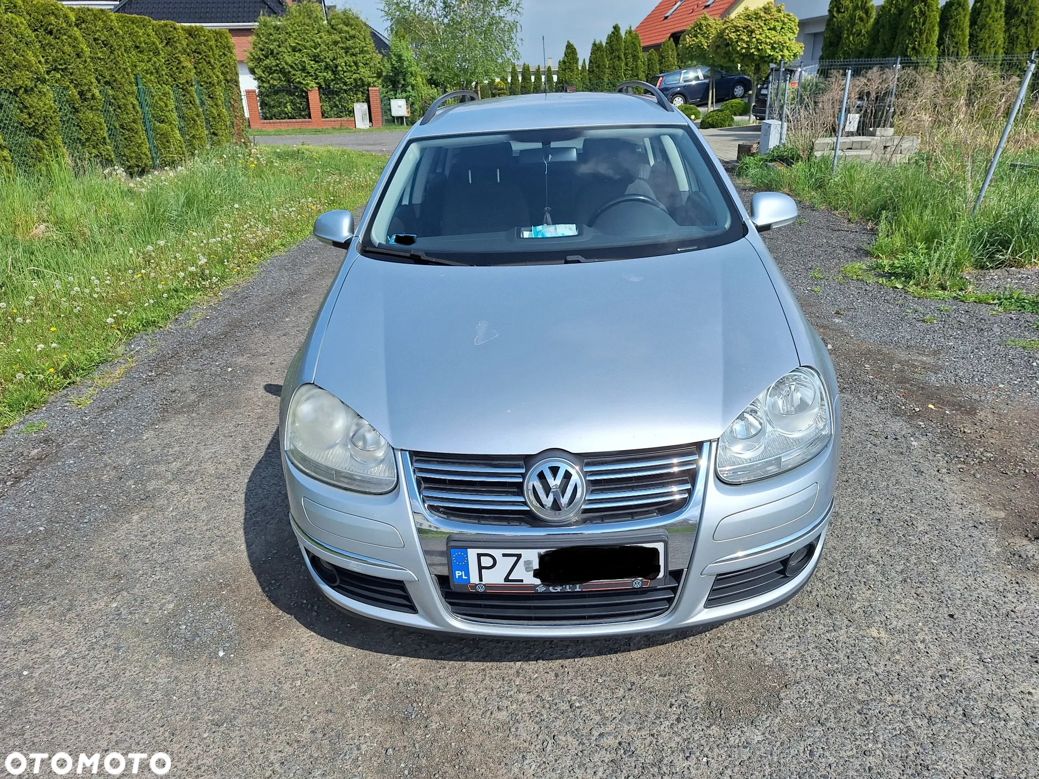 Volkswagen Golf - 5