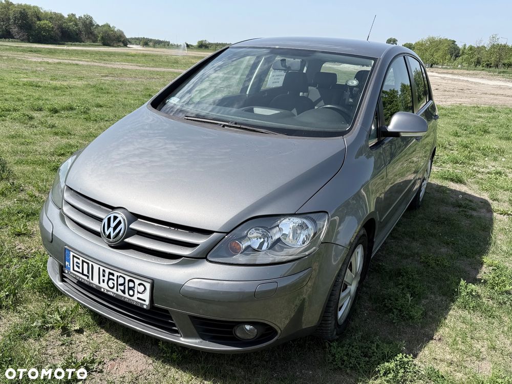 Volkswagen Golf Plus 1.6 Automatik Tour - 1