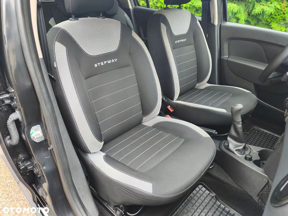 Dacia Logan 0.9 TCe Laureate S&S - 19