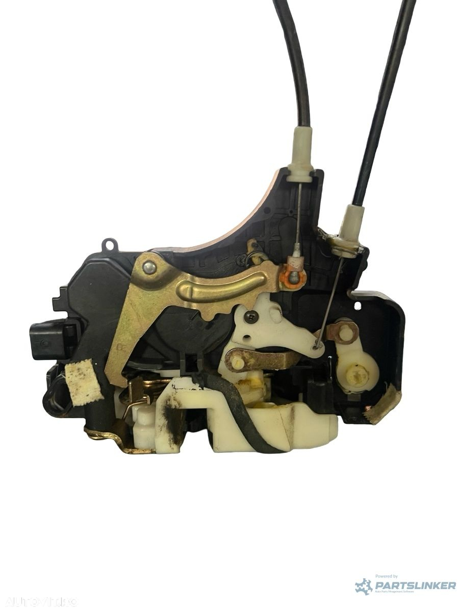 Broasca usa dreapta fata MITSUBISHI COLT VI Z3_A, Z2_A 2002 - 2012 - 2