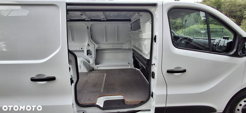 Renault TRAFIC VIVARO VITO T6 CUSTOM EXPERT LIFT KLIMA  LED - 23
