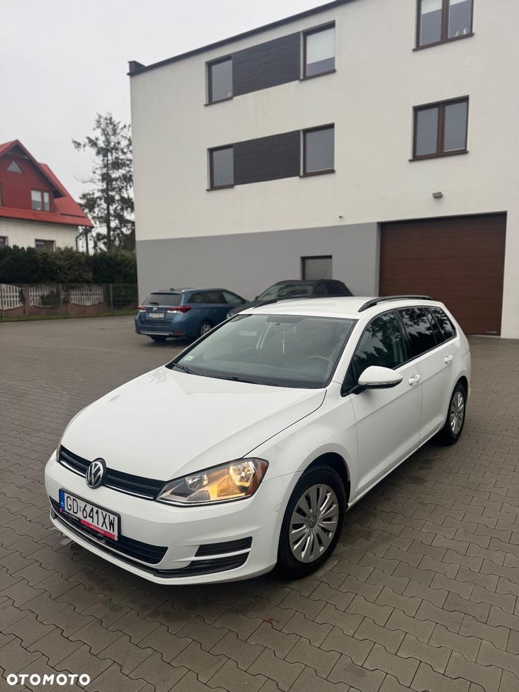 Volkswagen Golf 1.6 TDI BlueMotion Technology Trendline - 4