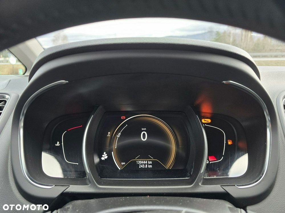 Renault Scenic ENERGY TCe 140 LIMITED - 14