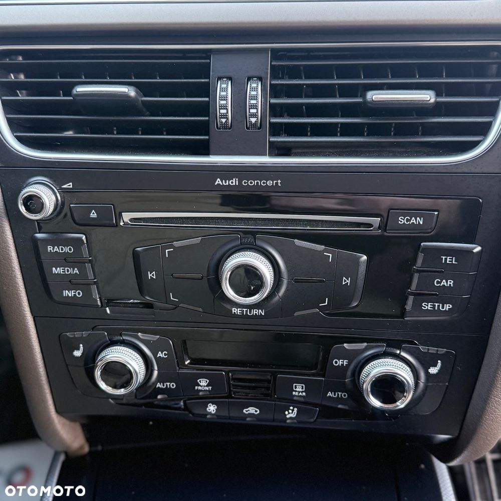 Audi A4 Avant 2.0 TFSI Flexible Fuel Quattro - 21