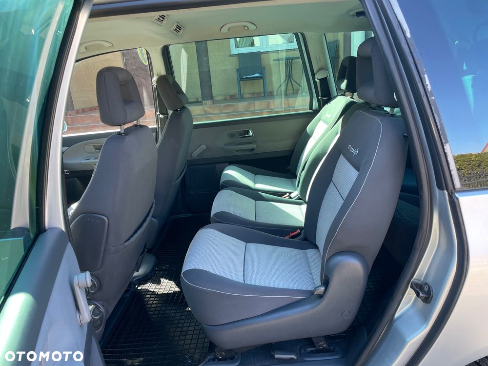 Volkswagen Sharan 2.0 TDI Trendline - 21