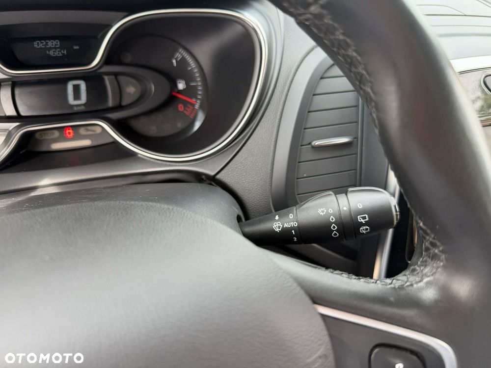 Renault Captur - 24