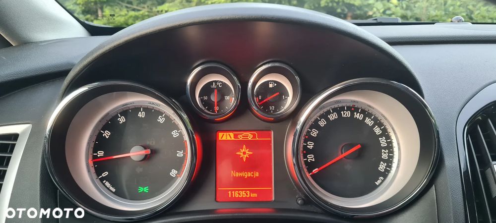Opel Astra 1.4 Turbo Innovation - 22