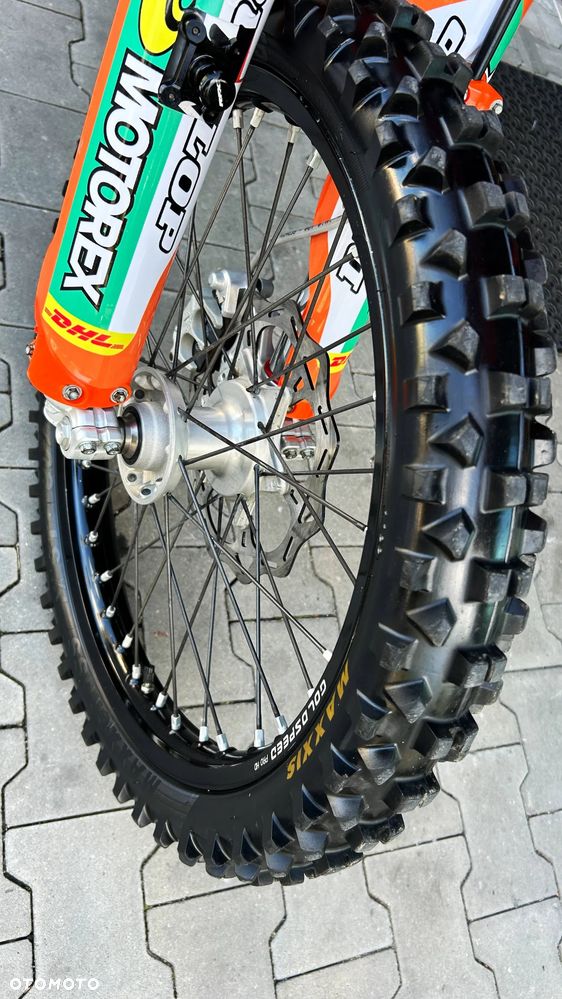 KTM SXF - 8