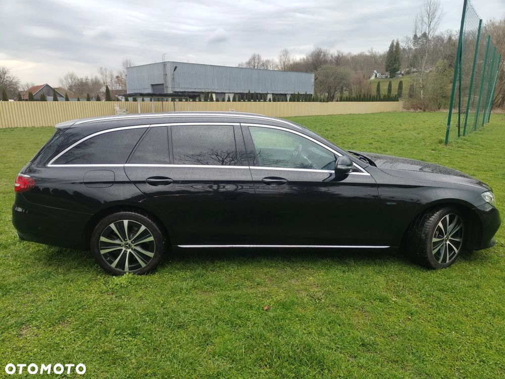 Mercedes-Benz Klasa E 300 de 4Matic 9G-TRONIC - 6