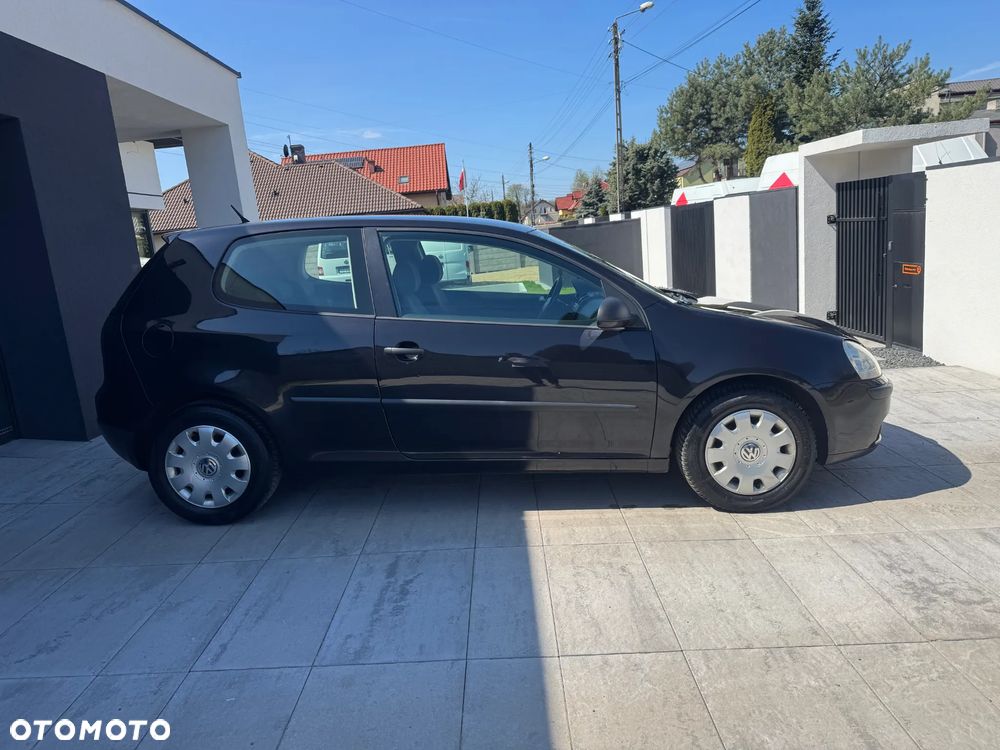 Volkswagen Golf 1.6 Comfortline - 8