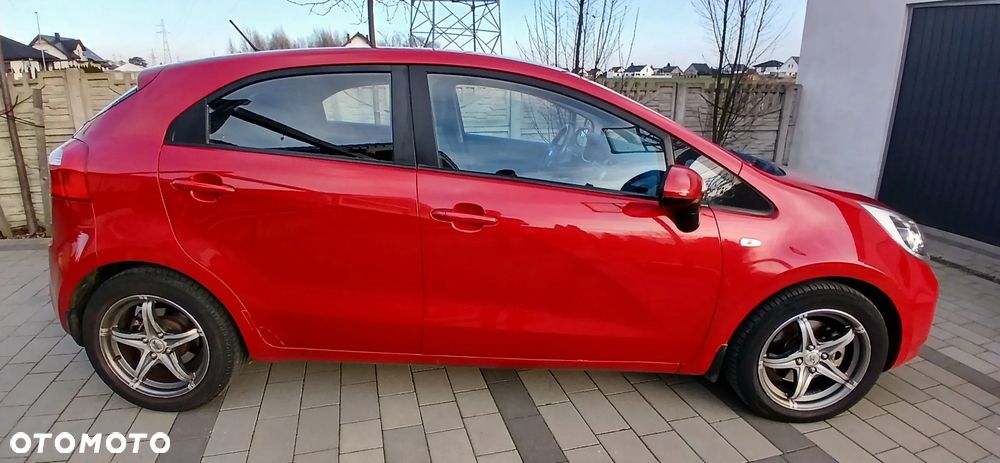 Kia Rio 1.4 crdi L - 4