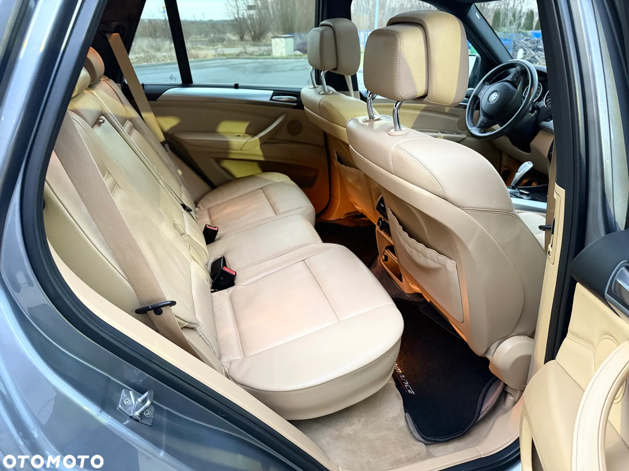 BMW X5 xDrive35i - 23