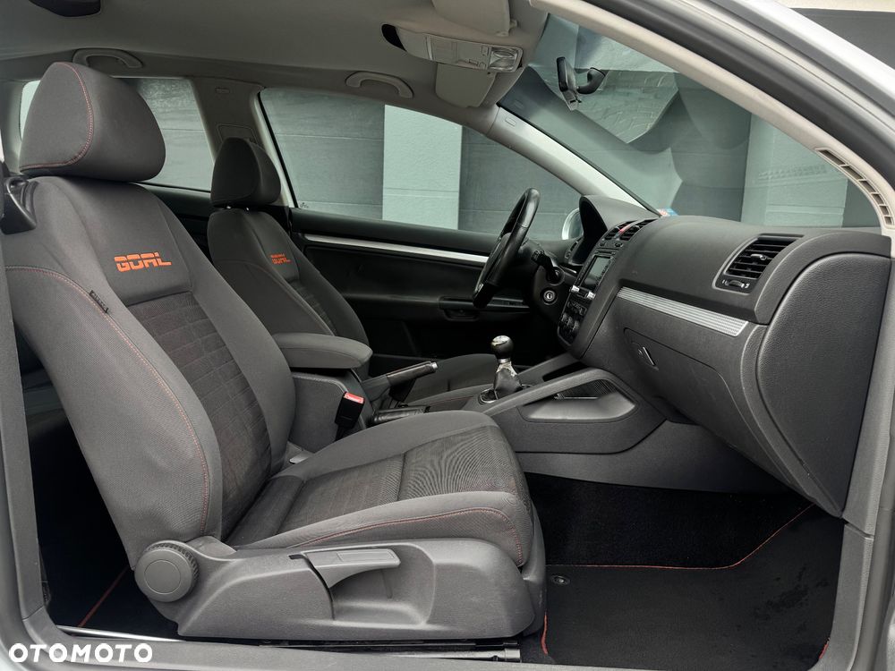 Volkswagen Golf 1.9 TDI DPF GT Sport - 20