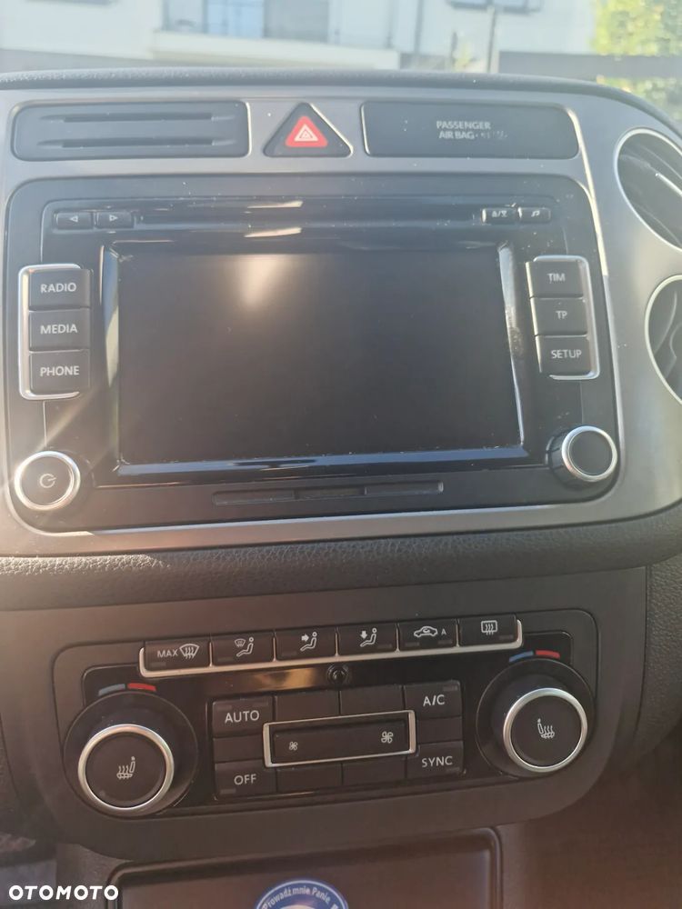 Volkswagen Golf Plus 1.6 TDI BlueMot Comfortline DSG - 18