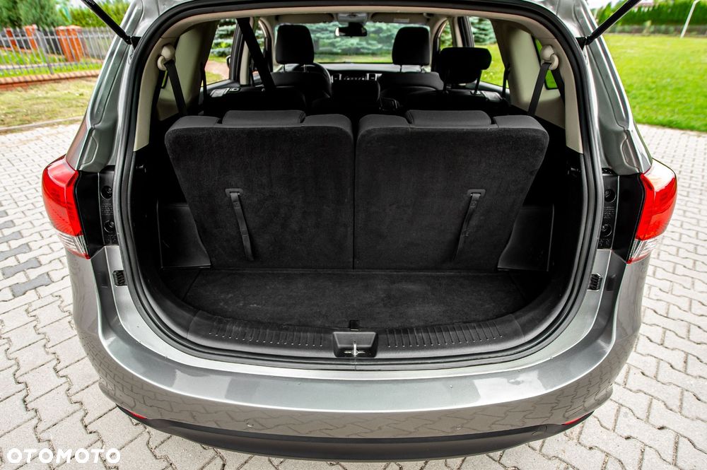 Kia Carens 1.6 GDI ISG Spirit - 38