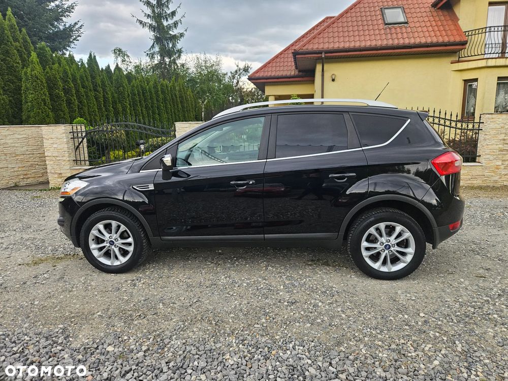 Ford Kuga 2.0 TDCi 4WD Titanium - 4
