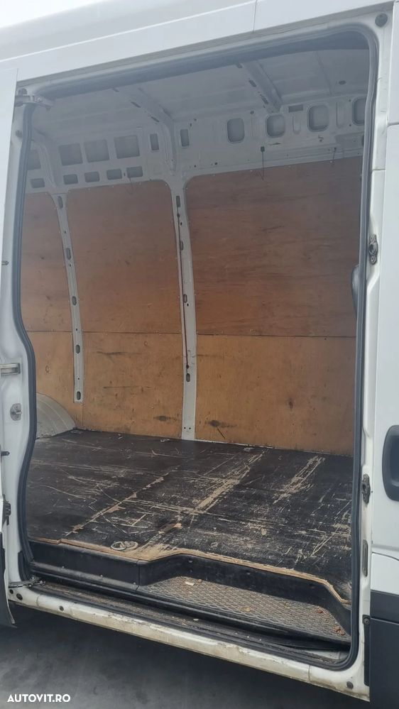 Iveco Daily - 12