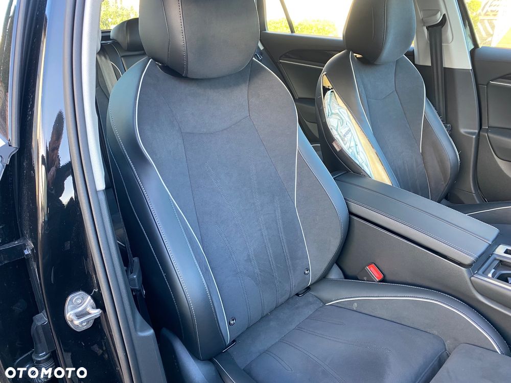 Volkswagen Passat 2.0 TDI SCR Style DSG - 13