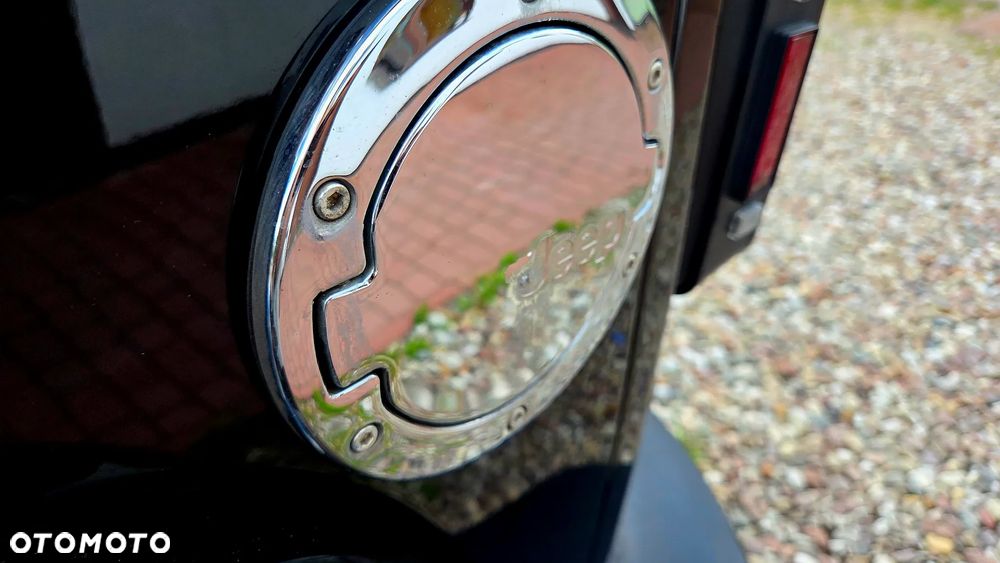 Jeep Wrangler Unlimited 2.8 CRD DPF Automatik Sahara - 13