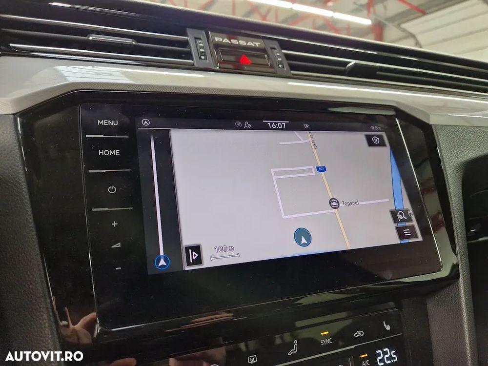 Volkswagen Passat 2.0 TDI DSG Comfortline - 10