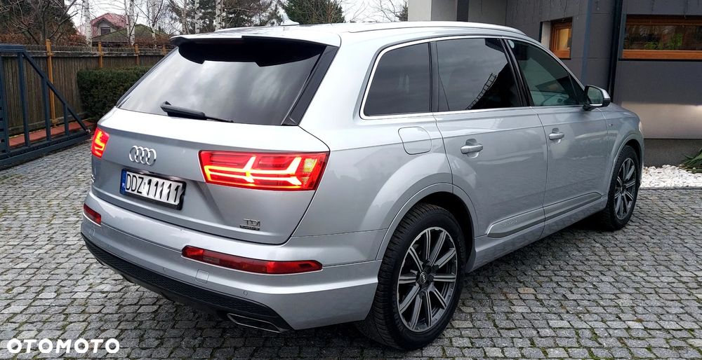 Audi Q7 - 13