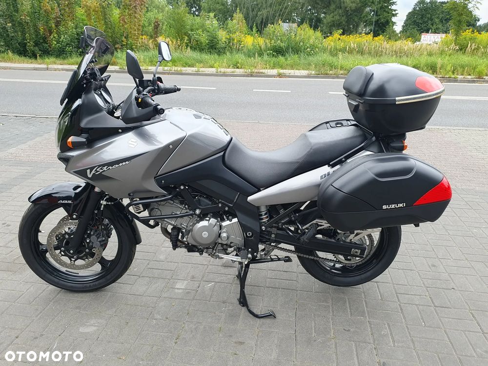 Suzuki V-STROM - 23