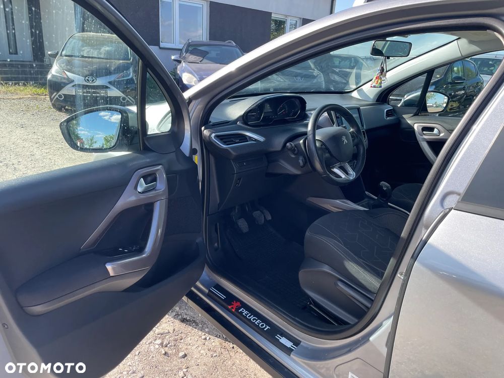 Peugeot 2008 1.6 VTi Active - 10
