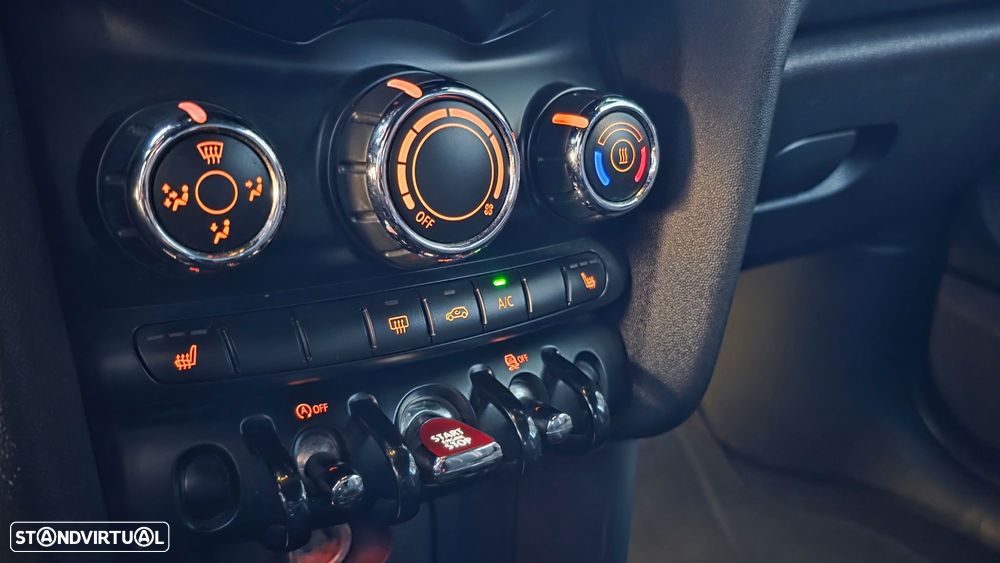 MINI 3 Portas Cooper D - 19